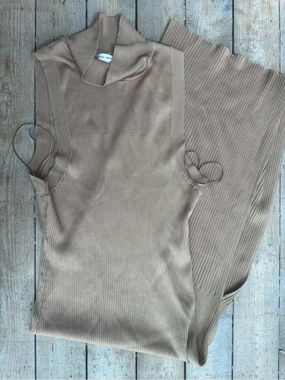Good AmericanRibbed Beige Sleeveless dress